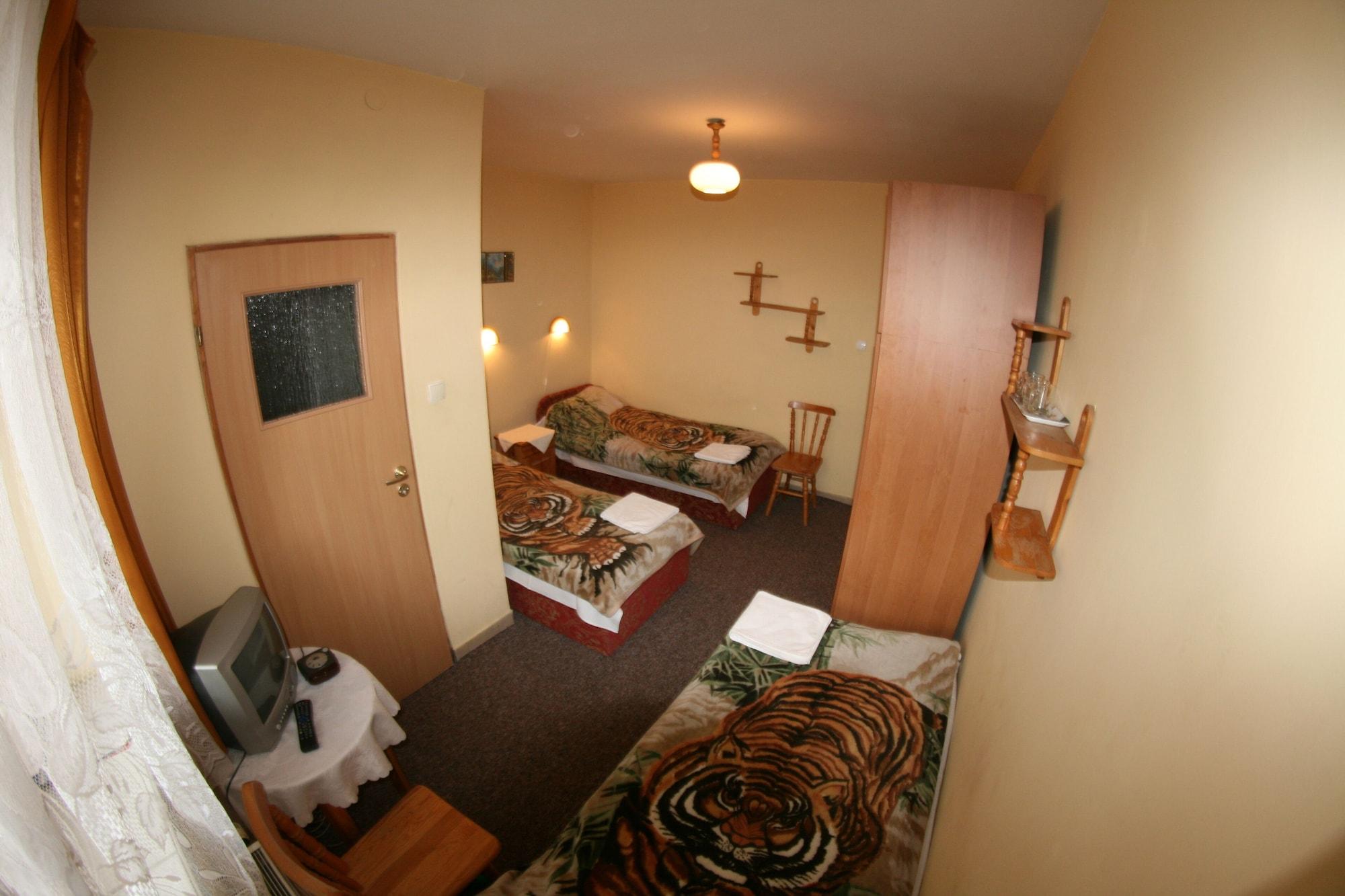 Hotel Daisy Budget Cracóvia Instalações foto