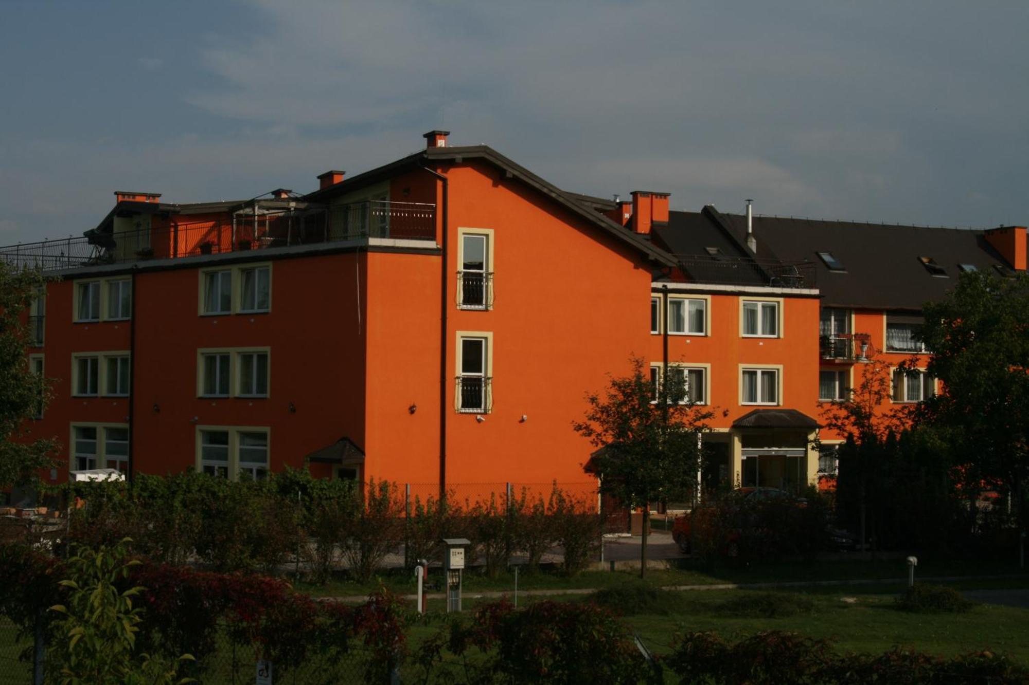 Hotel Daisy Budget Cracóvia Exterior foto